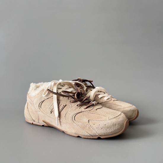 New Balance x MIU MIU 530