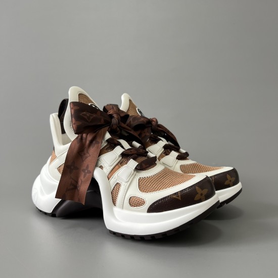 LOUIS VUITTON Archlight