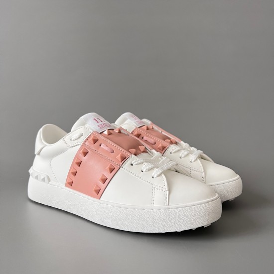 Rockstud Untitled Rivet