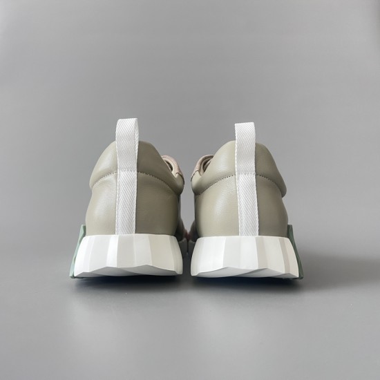 Bouncing Sneakers