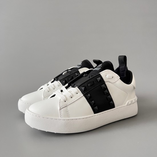 Rockstud Untitled Rivet