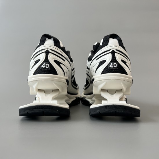 X-Pander Mesh Nylon Sneakers
