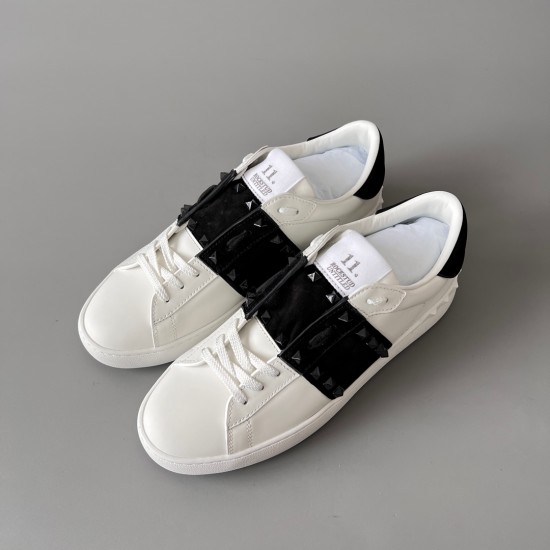 Rockstud Untitled Rivet