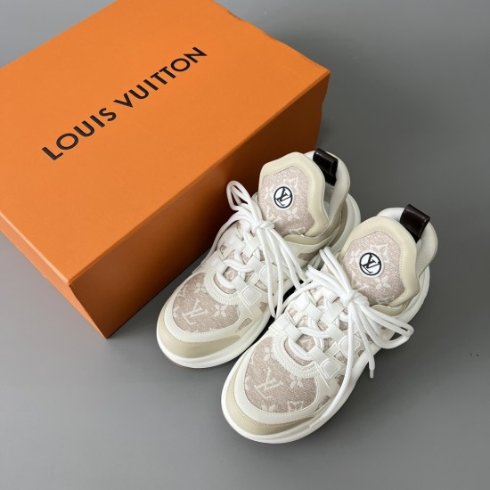 LOUIS VUITTON Archlight