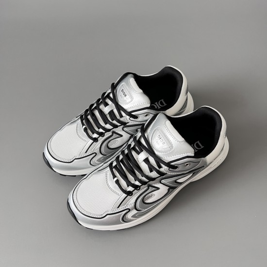 B30 Sneakers