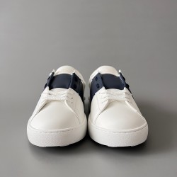 Rockstud Untitled Rivet
