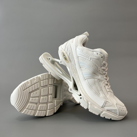 X-Pander Mesh Nylon Sneakers
