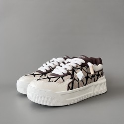 Round Toe Lace Up Board Shoes