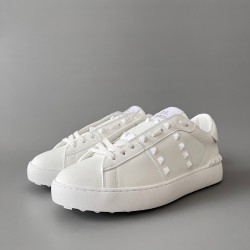 Rockstud Untitled Rivet