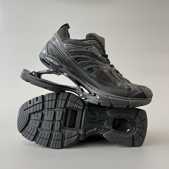 X-Pander Mesh Nylon Sneakers