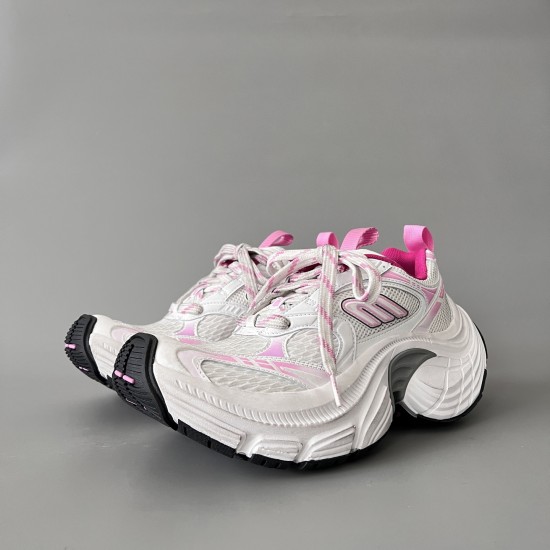 6XL Sneakers