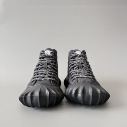 Denver High Top