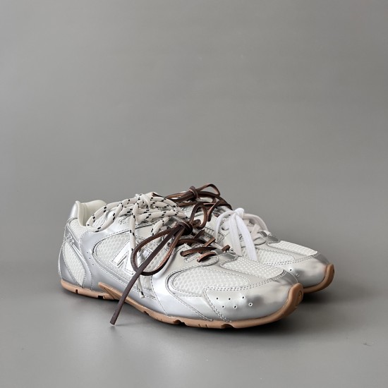New Balance x MIU MIU 530