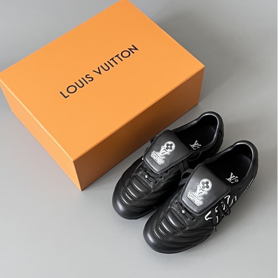 LOUIS VUITTON LV Footprint Soccer