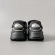 B30 Sneakers