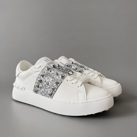 Rockstud Untitled Rivet