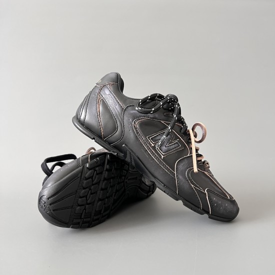 New Balance x MIU MIU 530