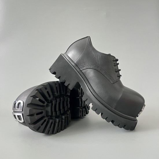 Stomper Loafers