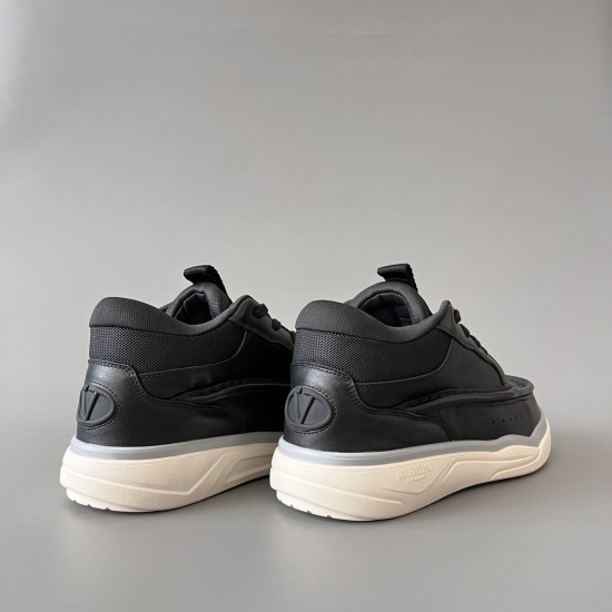 Mid Top Lace-Up Casual Shoes