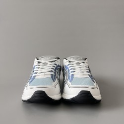 B30 Sneakers