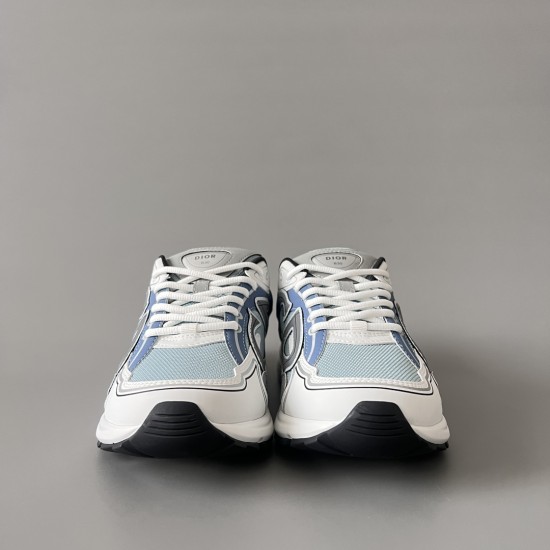 B30 Sneakers