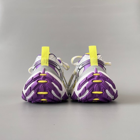 6XL Sneakers