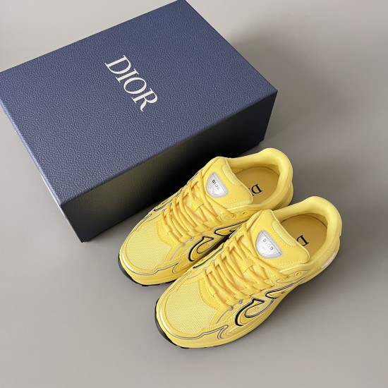 B30 Sneakers