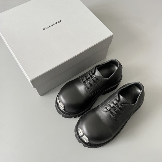 Stomper Loafers