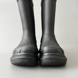Crocs x Balenciaga