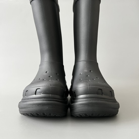 Crocs x Balenciaga