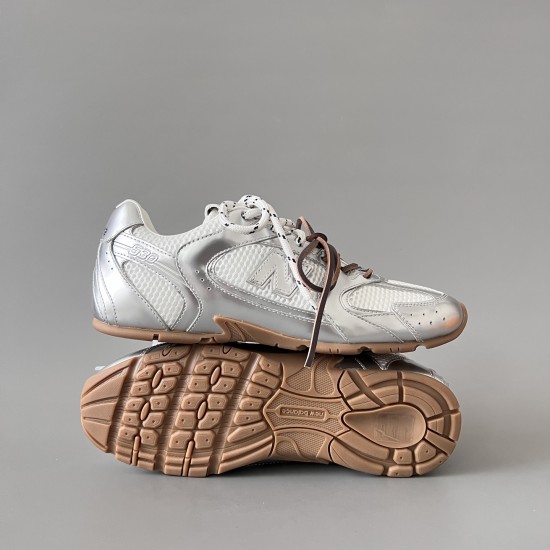 New Balance x MIU MIU 530