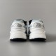 B30 Sneakers