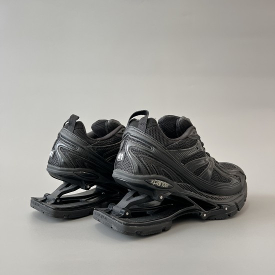 X-Pander Mesh Nylon Sneakers