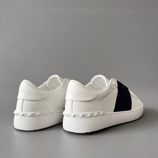 Rockstud Untitled Rivet