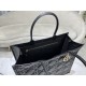 Tote book