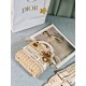 Tote book