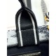 Tote book