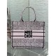 Tote book