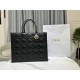 Tote book