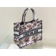 Tote book