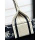 Tote book