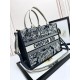 Tote book