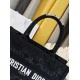 Tote book