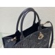 Tote book