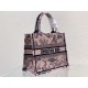 Tote book