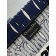 Tote book