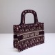 Tote book