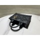 Tote book