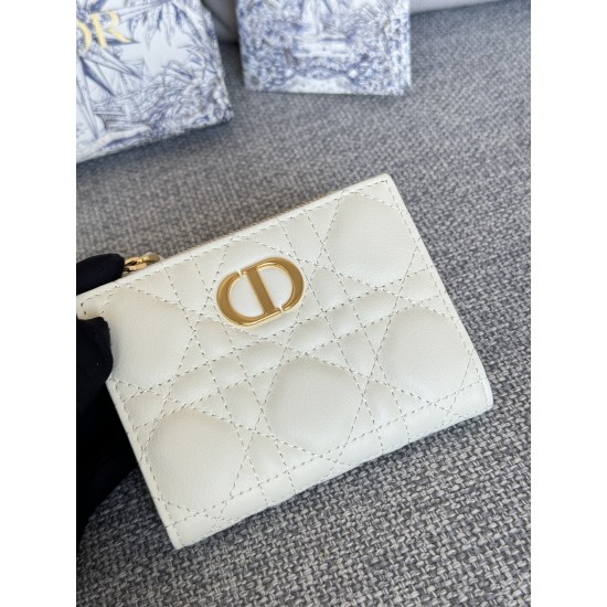Wallets Wallets