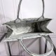 Tote book